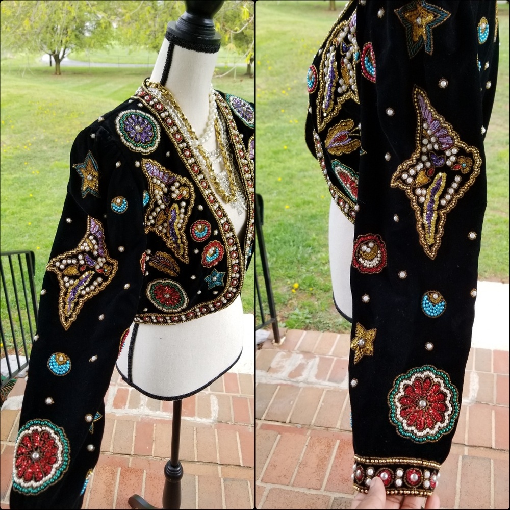 SOLD!!🚫🚫Beaded Cropped Bolero - Picture 2 of 7